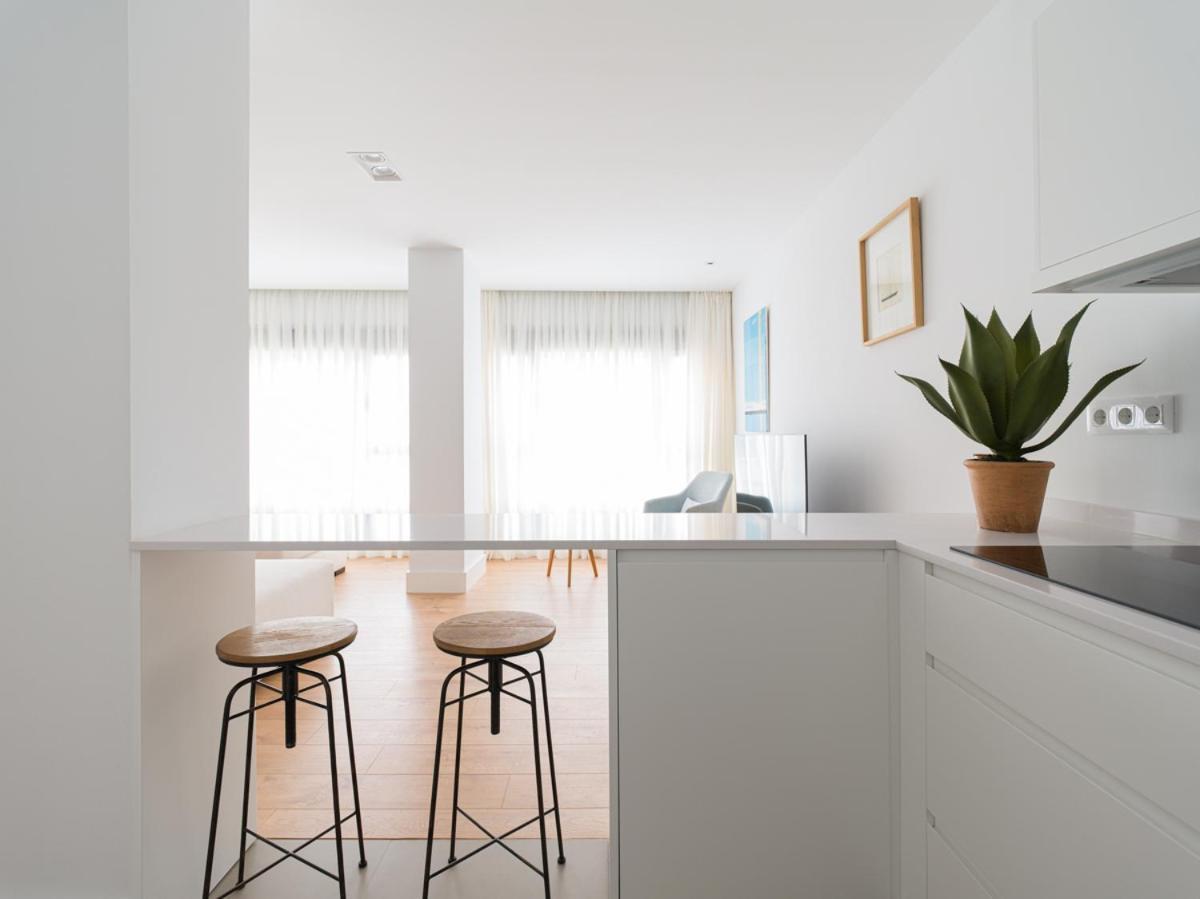 Luxury Bakus Canteras Beach لاس بالماس دي غران كاناريا المظهر الخارجي الصورة
